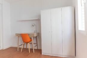 Amazinn Places - Cabañal Boutique