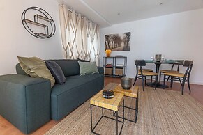 Amazinn Places - Cabañal Boutique