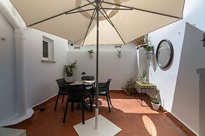 Amazinn Places - Cabañal Boutique