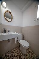 Amazinn Places - Cabañal Boutique