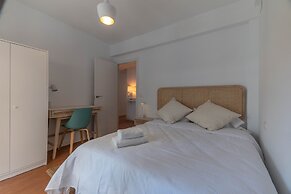 Amazinn Places - Cabañal Boutique