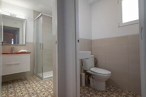 Amazinn Places - Cabañal Boutique