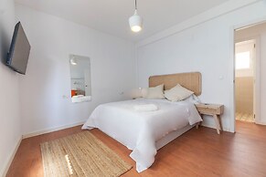 Amazinn Places - Cabañal Boutique