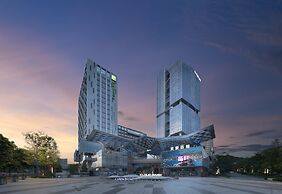 Holiday Inn Express Shenzhen Guangming Cloud Park by IHG