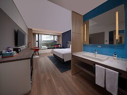 Holiday Inn Express Shenzhen Guangming Cloud Park by IHG