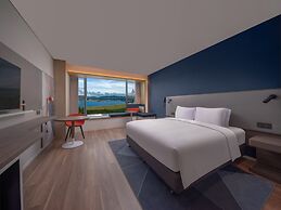 Holiday Inn Express Shenzhen Guangming Cloud Park by IHG