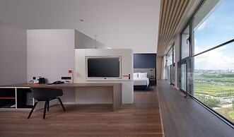 Holiday Inn Express Shenzhen Guangming Cloud Park by IHG