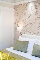 THE MIRROR & SPA by Elegant Residences