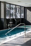 THE MIRROR & SPA by Elegant Residences