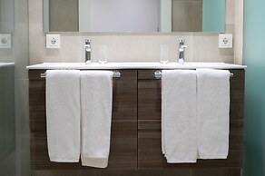 THE MIRROR & SPA by Elegant Residences