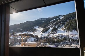 THE MIRROR & SPA by Elegant Residences