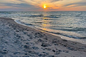 Seaside Escape Pet Friendly by Renters