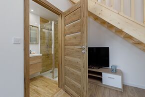 Seaside Escape Pet Friendly by Renters