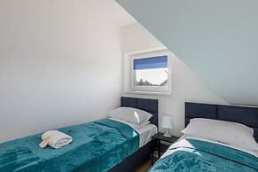 Seaside Escape Pet Friendly by Renters