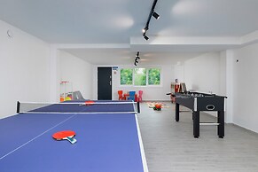 Seaside Escape Apartments by Renters