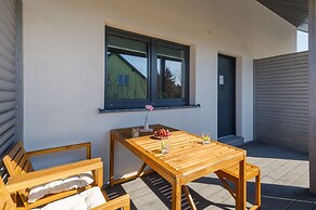 Seaside Escape Apartments by Renters