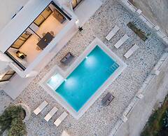 Villa Ida With Pool in Kamilari