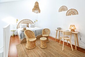 Under the Moon Apartment