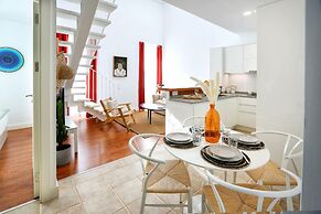 Under the Moon Apartment