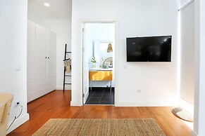 Under the Moon Apartment