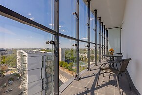 Pet-friendly Kasprzaka Studio by Renters