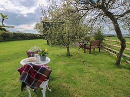 Le Petite Pound House