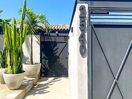 Casa Pé na Areia em frente à Ilhabela