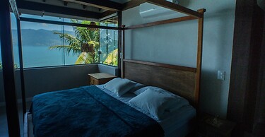 Casa Pé na Areia em frente à Ilhabela