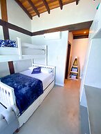 Casa Pé na Areia em frente à Ilhabela