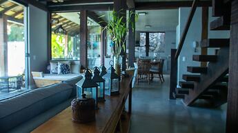 Casa Pé na Areia em frente à Ilhabela