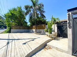 Casa Pé na Areia em frente à Ilhabela