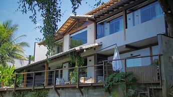 Casa Pé na Areia em frente à Ilhabela