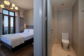 Mosaic Venetian Harbour Suites