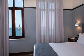 Mosaic Venetian Harbour Suites