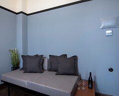 Mosaic Venetian Harbour Suites