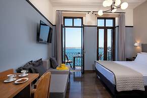 Mosaic Venetian Harbour Suites