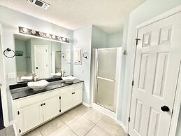 Bayou Breeze 4 Bedroom Home by RedAwning