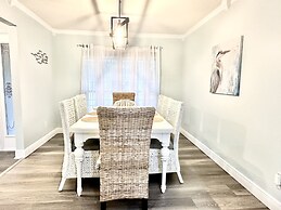 Bayou Breeze 4 Bedroom Home by RedAwning