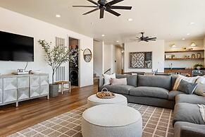 A Bit Of Paradise 7 Bedroom Townhouse