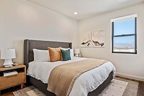 A Bit Of Paradise 7 Bedroom Townhouse