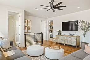 A Bit Of Paradise 7 Bedroom Townhouse