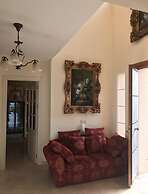 Boutique Guest Rooms