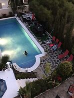 Boutique Guest Rooms