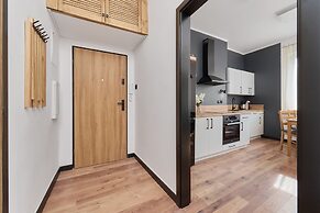 Norwida Apartment Wroclaw by Renters