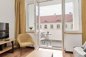 Norwida Apartment Wroclaw by Renters