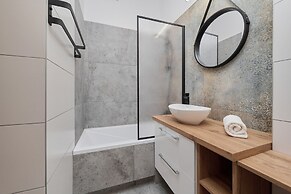 Norwida Apartment Wroclaw by Renters