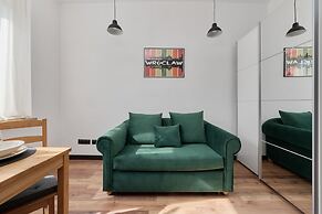 Norwida Apartment Wroclaw by Renters
