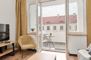 Norwida Apartment Wroclaw by Renters