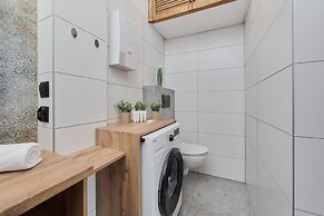 Norwida Apartment Wroclaw by Renters