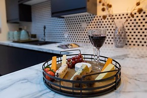 All Ensuite,smarttvs,garden,20 Mins to Nec,parking